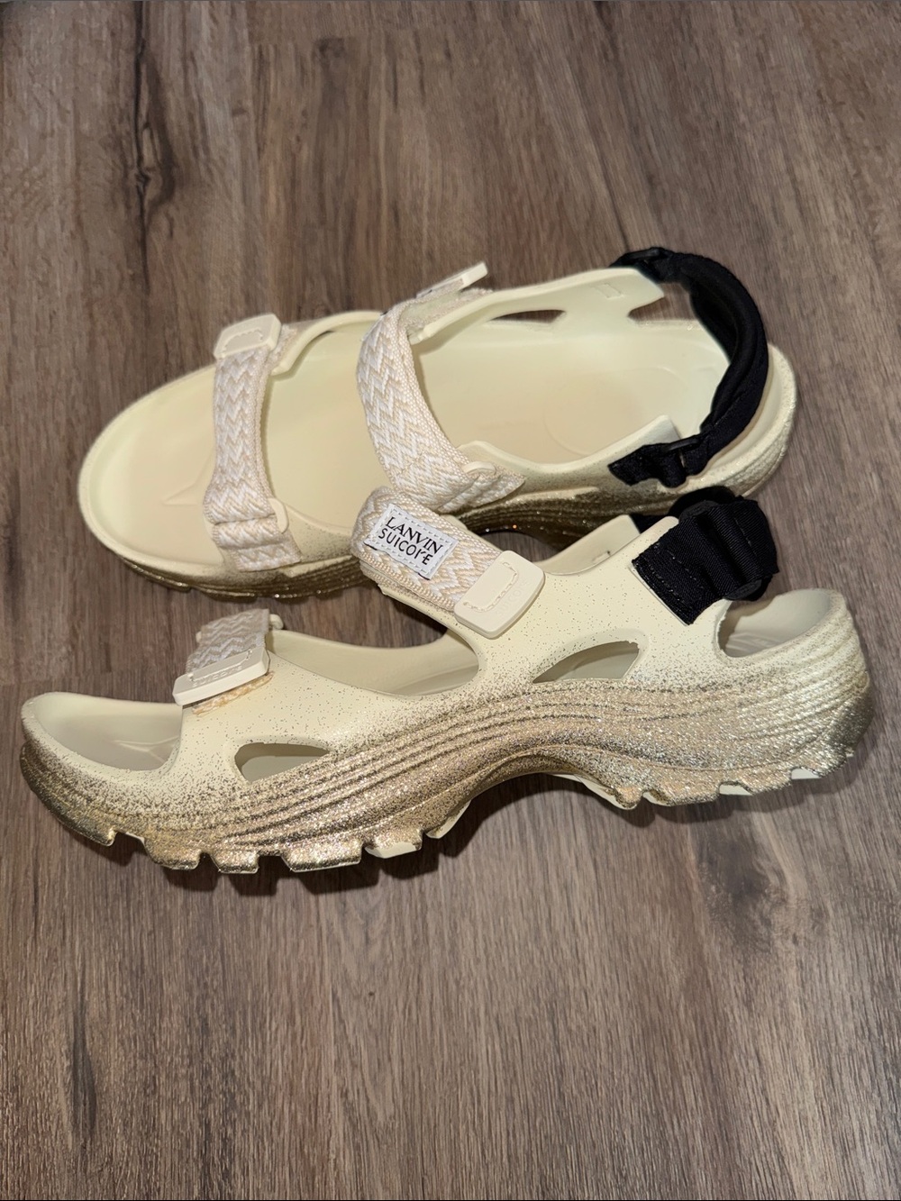 NWOT Lanvin x Suicoke WAKE CURB Sandals Gold Glitter Men’s Size 12 EU 45